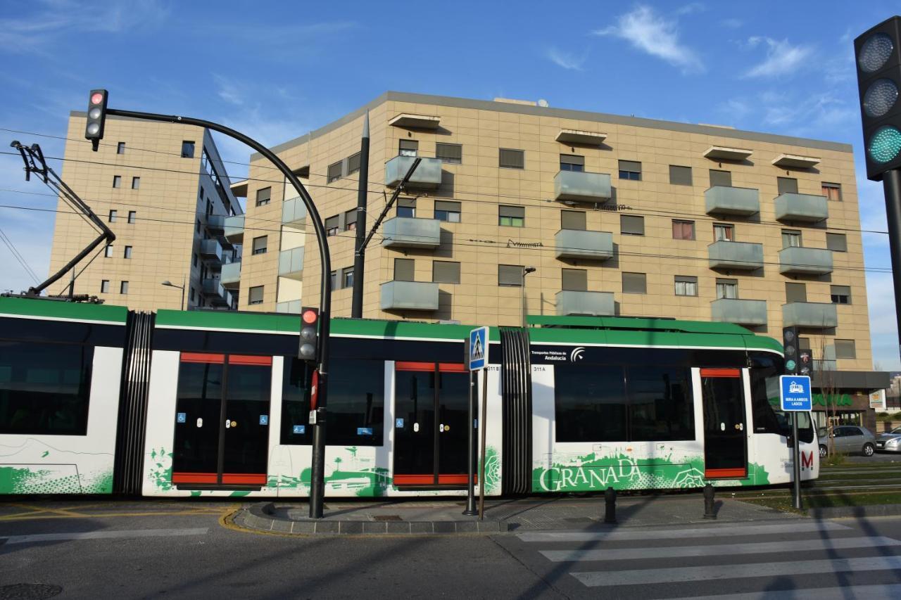 شقة Piso Centro De Granada Junto Al Metro المظهر الخارجي الصورة